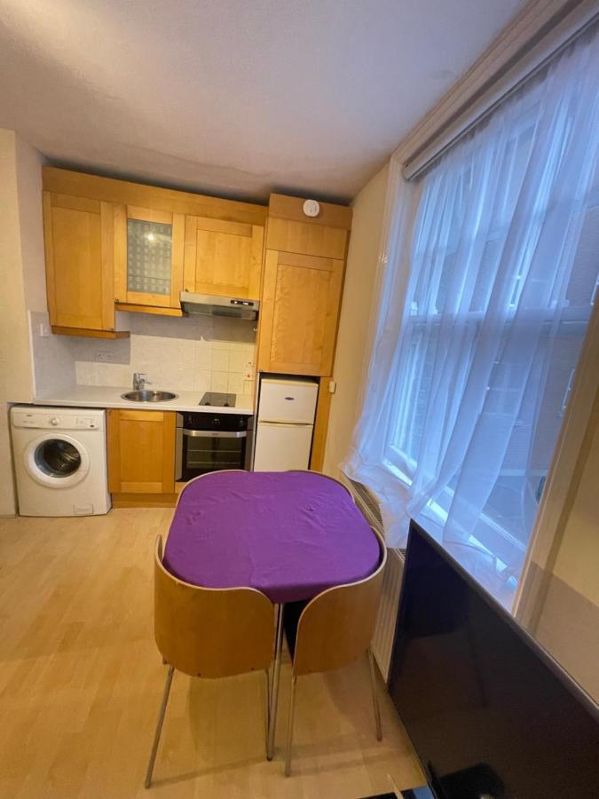 First Floor Lisson Street Apartment Londra Exterior foto